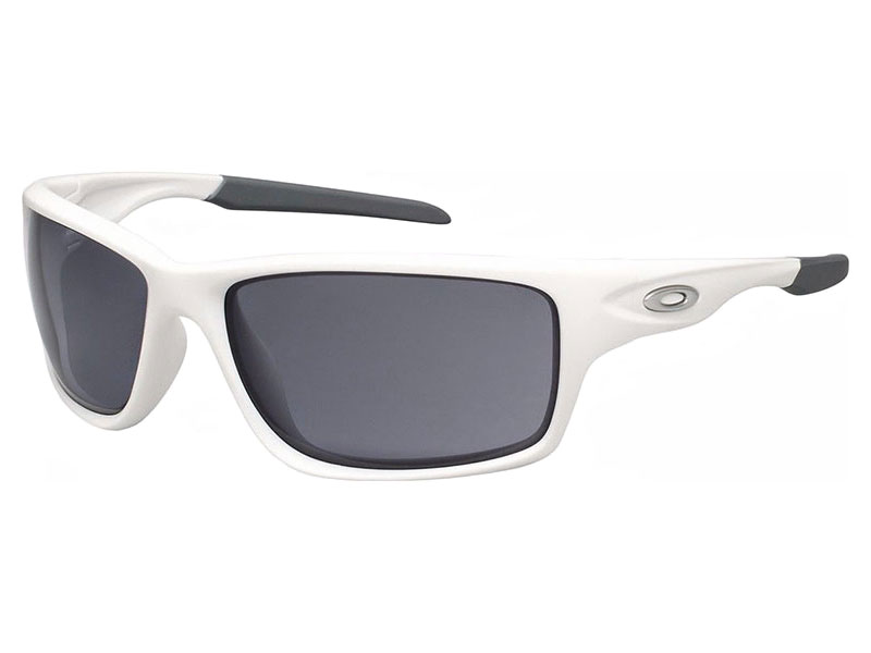 oakley canteen discontinued